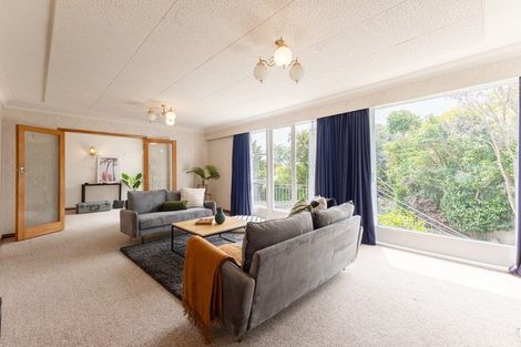 Photo of property in 16 Utauta Street, Waikanae, 5036