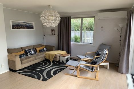 Photo of property in 16 Guildford Street, Burnside, Christchurch, 8053