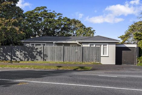 Photo of property in 275 Coronation Avenue, Welbourn, New Plymouth, 4310