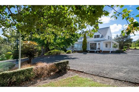 Photo of property in 147 Mangakura Road, Helensville, 0875