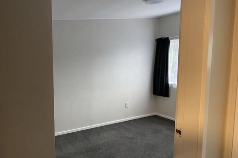Photo of property in 21f5 Collins Avenue, Tawa, Wellington, 5028