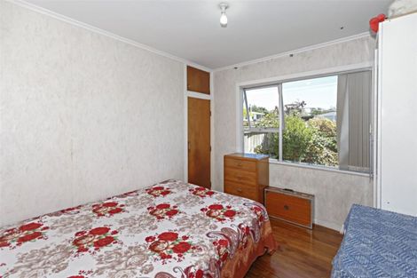 Photo of property in 65 Larnoch Road, Henderson, Auckland, 0610