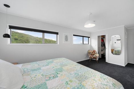 Photo of property in 15 Satara Crescent, Khandallah, Wellington, 6035