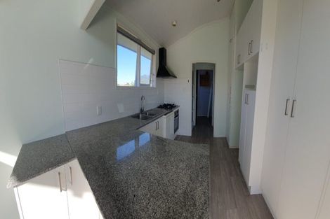 Photo of property in 32 Mervan Street, Mangere East, Auckland, 2024