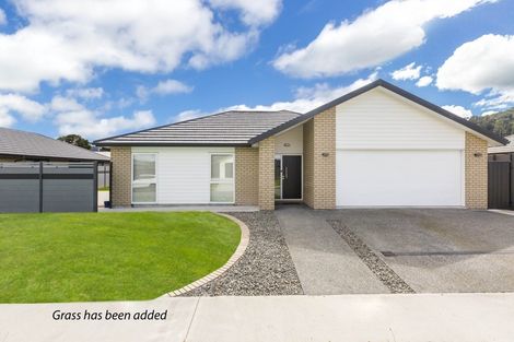 Photo of property in 22 Te Punga Road, Wallaceville, Upper Hutt, 5018