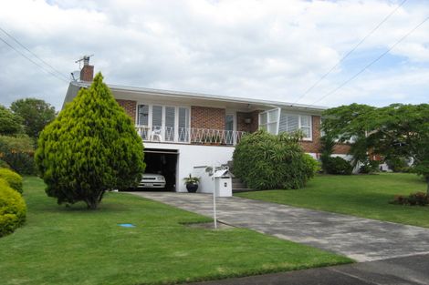 Photo of property in 8 Ngaio Avenue, Mangere Bridge, Auckland, 2022