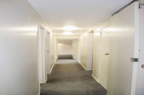 Photo of property in 17 Busby Hill, Havelock North, 4130