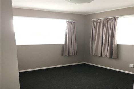 Photo of property in 3 Papa Place, Birkdale, Auckland, 0626