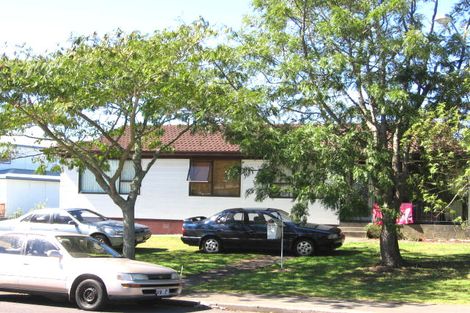 Photo of property in 69 Nui Mana Place, Te Atatu South, Auckland, 0610