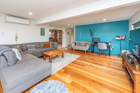 Photo of property in 20 Bristow Street, Saint Johns Hill, Whanganui, 4501