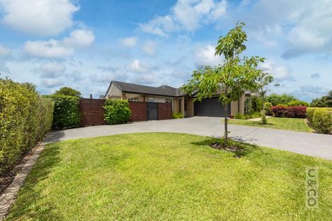 Photo of property in 3 Pohutukawa Parade, Riverhead, 0820