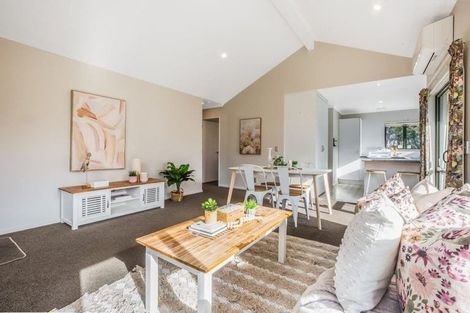 Photo of property in 39 Apple Terrace, Ranui, Porirua, 5024
