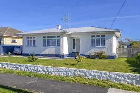 Photo of property in 27 Hannan Street, Levin, 5510