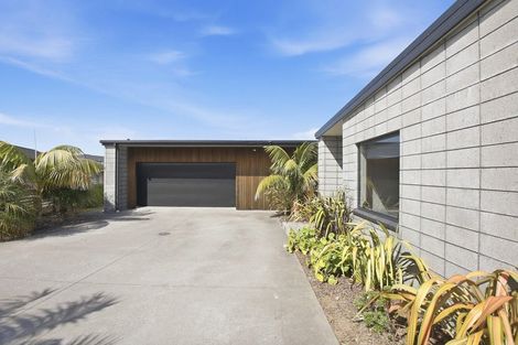 Photo of property in 3 Ashwood Lane, Bell Block, New Plymouth, 4312