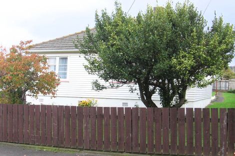Photo of property in 83 Broderick Road, Johnsonville, Wellington, 6037
