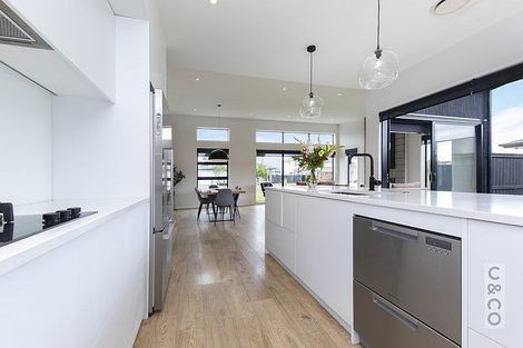 Photo of property in 19 Orchard Terrace, Riverhead, 0820