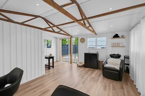 Photo of property in 10 O'halloran Drive, Halswell, Christchurch, 8025