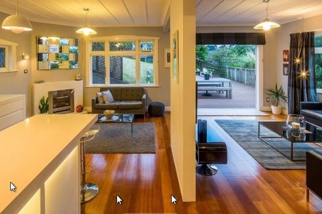 Photo of property in 102 The Parade, Island Bay, Wellington, 6023