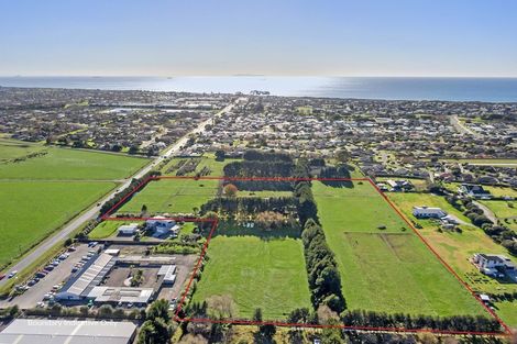 Photo of property in 151r Domain Road, Papamoa Beach, Te Puke, 3187