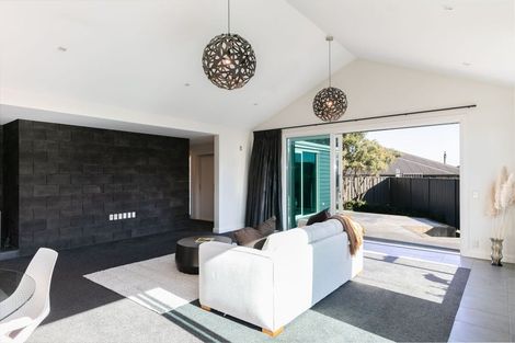 Photo of property in 155 Arataki Road, Havelock North, 4130