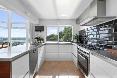 Photo of property in 14 Kakariki Lane, Clifton, Christchurch, 8081