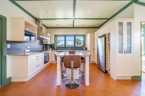 Photo of property in 46 Ararino Street, Trentham, Upper Hutt, 5018