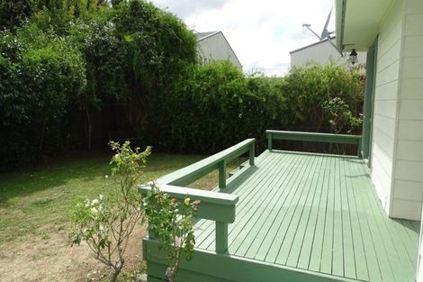 Photo of property in 27a Manuroa Road, Takanini, 2112