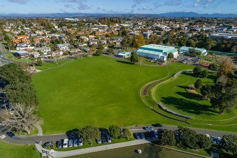 Photo of property in 2/14 Twelfth Avenue, Tauranga South, Tauranga, 3112