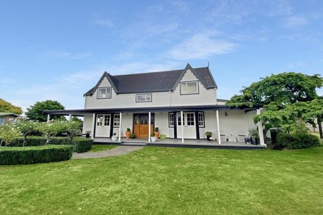 Photo of property in 3 Maclaurin Street, Dannevirke, 4930