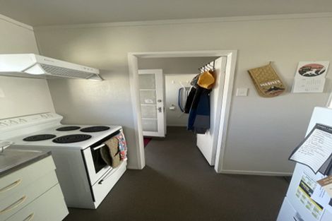 Photo of property in 133f1 Queens Drive, Lyall Bay, Wellington, 6022