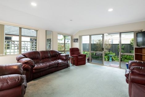 Photo of property in Seacrest, 16/200 Papamoa Beach Road, Papamoa Beach, Papamoa, 3118