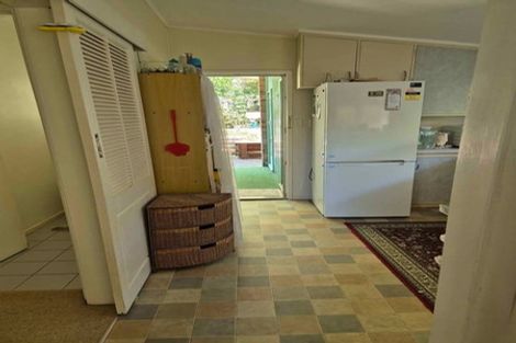 Photo of property in 6 Totara Grove, Hillcrest, Auckland, 0627