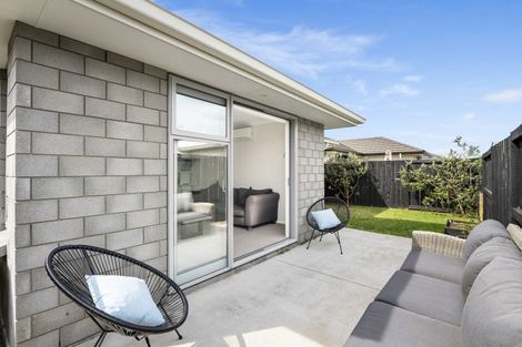 Photo of property in 5 Tamapahore Boulevard, Papamoa Beach, Papamoa, 3118