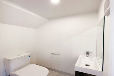 Photo of property in 1d Deering Place, Papatoetoe, Auckland, 2025