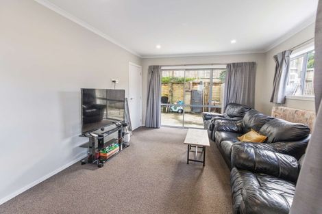 Photo of property in 120u2 Mahoe Street, Melville, Hamilton, 3206