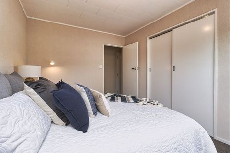 Photo of property in 1/12 Avenue Road, Greenmeadows, Napier, 4112