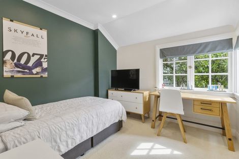 Photo of property in 30 Anne Street, Wadestown, Wellington, 6012