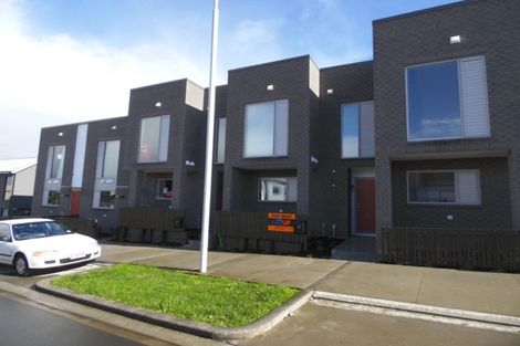 Photo of property in 32 Wallace Road, Hobsonville, Auckland, 0616