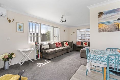 Photo of property in 104 Moa Street, Whangamata, 3620