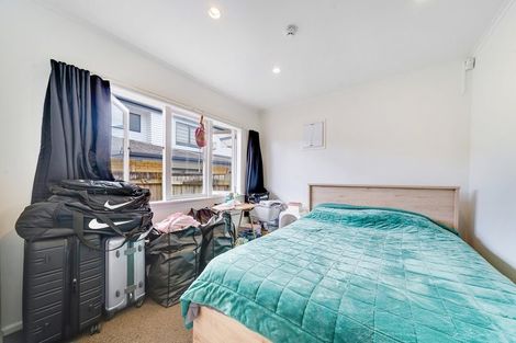 Photo of property in 43 Hallberry Road, Mangere East, Auckland, 2024