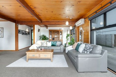 Photo of property in 14a Mccrystal Avenue, Bucklands Beach, Auckland, 2012