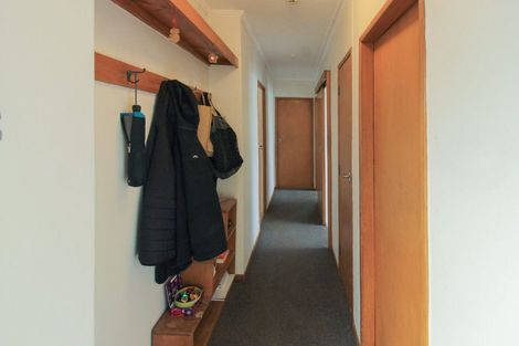 Photo of property in Victoria Court, 11/4u Queen Street, Mount Victoria, Wellington, 6011