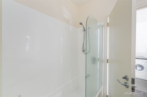 Photo of property in Hume House, 152u9 The Terrace, Wellington Central, Wellington, 6011