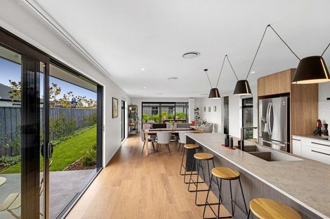 Photo of property in 5 Maurice James Way, Prebbleton, 7604