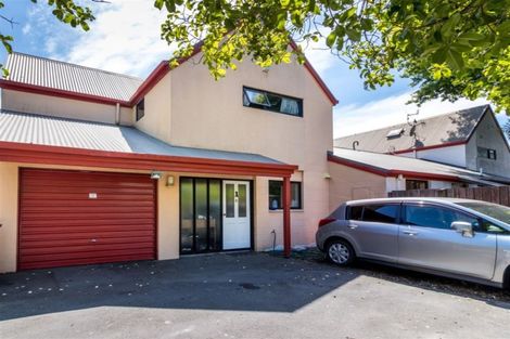 Photo of property in 10 Mayfair Street, Riccarton, Christchurch, 8011