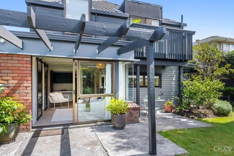 Photo of property in 32 Saint Columbans Grove, Boulcott, Lower Hutt, 5010