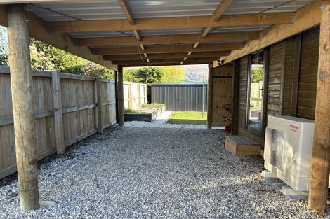 Photo of property in 21 Kennedy Crescent, Wanaka, 9305