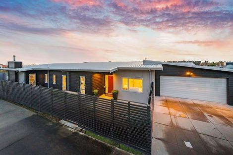 Photo of property in 63c James Line, Kelvin Grove, Palmerston North, 4414