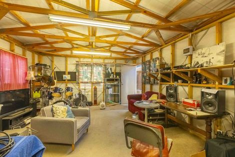 Photo of property in 3 The Avenue, Paraparaumu Beach, Paraparaumu, 5032