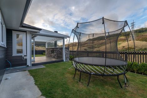 Photo of property in 100 Melksham Drive, Churton Park, Wellington, 6037